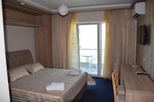 Double Room room in Hotel Pogradeci 2
