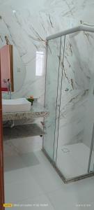 casa no centro com piscina e ar condicionado