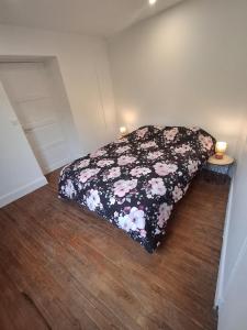 T2 Au pied de la passerelle