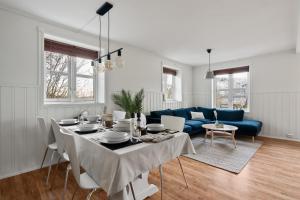 Aurora City Center apartment with Sauna