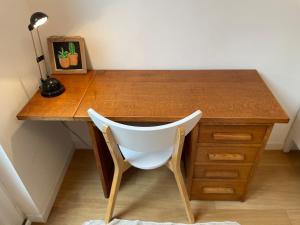 Charming 2 bedroom house beautiful garden and patio