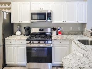 Legacy Villa 1103 - 1 bedroom 1 bath with garage in beachside neighborhood