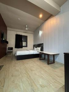 Hotel Sara Residency