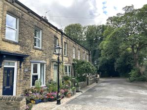 Weavers Rest - New Boutique Retreat in Central Skipton with Parking