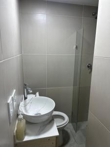 Apartamento balcón laureles estadio ED Milagros