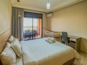 53 - Top localisation, neuf, Piscine et une vue balcon