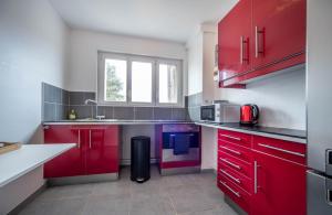 Warhol Vibes - Couleurs et confort avec garage