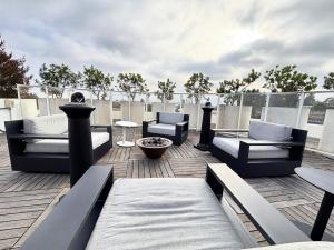 Melrose Luxe Retreat near The Grove