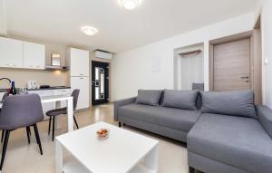 1 Bedroom Gorgeous Apartment In Rovinj