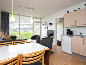 6 person holiday home in Ringkøbing