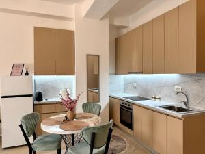 City Center Cozy Studio