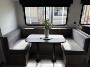 Beachfront Retreat w Pool, Boat Ramp & Dock Rental