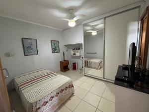 2002 - FLAT para temporada em Goiania-proximo ao Parque Areião