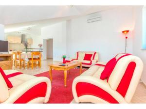 Four Bedroom Villa with the pool