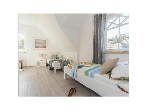 Baltic Sea House Seagrass Fireplace