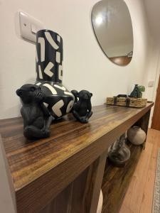 Luxury flat with FREE parking & easy tube access!