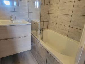 Appartement confortable à La Plagne avec TV et WIFI - FR-1-351-274