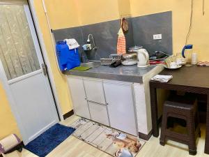 Comfy City Home by L&B