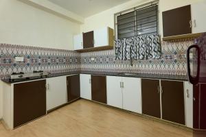Immanuel Homestay, Kalathipady, Kottayam, Flat B