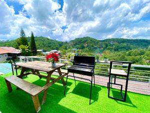 Roxie home view thung lũng,săn mây, gần trung tâm