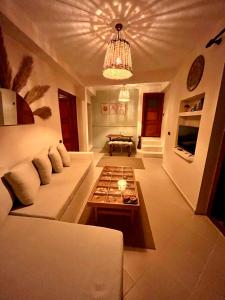 MEK HOMES historical greek house city and sea view