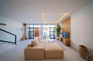 Villa La Chika, Canggu, center, private pool