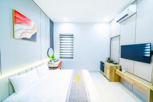 Golden Sun Hotel 6 - Sân Bay