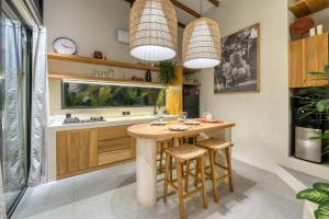 Peak Villa Minimalist 1BR Oasis in Uluwatu