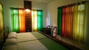 Pelican View Cottages