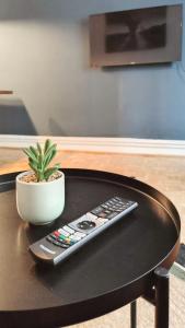 ELEPHANT- metro to the opera 1 min away