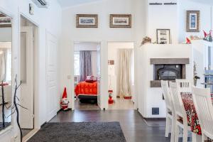 Rovaniemi Riverside Family House near Santa Claus Village - Sauna & Aurora View