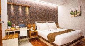 Life Hotel Sudirman Surabaya