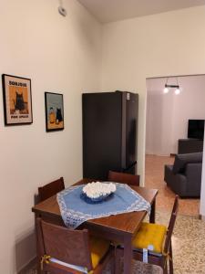 Golden House Venice Yellow - Mirano