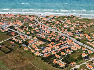 6 person holiday home in Skagen