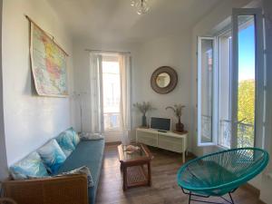 CASA BLUE sur une jolie place proche du vieux port by LaConciergerie13