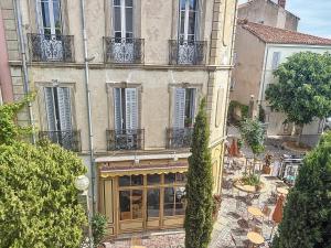 CASA BLUE sur une jolie place proche du vieux port by LaConciergerie13