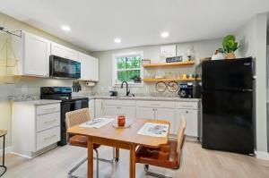 Carriage House Retreat 1