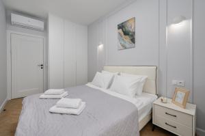 P&O Apartments Chmielna next to Varso Tower