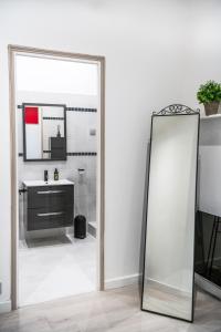 Modern Apartment - Monaco border