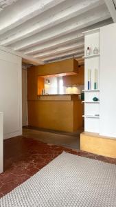 Peaceful flat in Central Paris