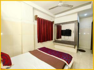 Hotel SP Inn Residency Near Shree Sai Baba Temple - Fully Air conditioned Room - Free Wifi And parking Available - Best Premium Hotel In Shirdi