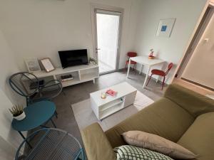 Cityscape Urban Apts