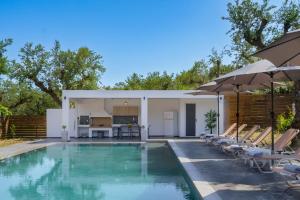 Elaya Villa