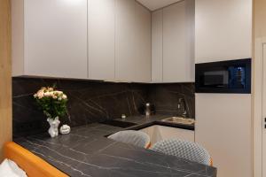 Royal smart apartment on Shevchenka 73a str