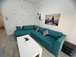 Serres city center modern apartment (Monika)