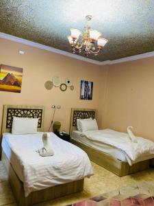 Pyramids star of Khafre