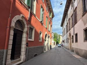 Dimora Castelvecchio ai Salvi - Soggiorno storico nel cuore di Verona con parcheggio su richiesta
