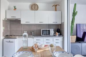 Escapade à Bandol balcon verdoyant et plage à deux pas