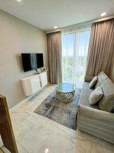 Large Sea View Room Quiet Side Copacabana