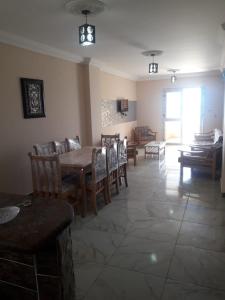 مرسي مطروح شقه مفروشه سوبر مطله علي فيو بانوراما للبحر